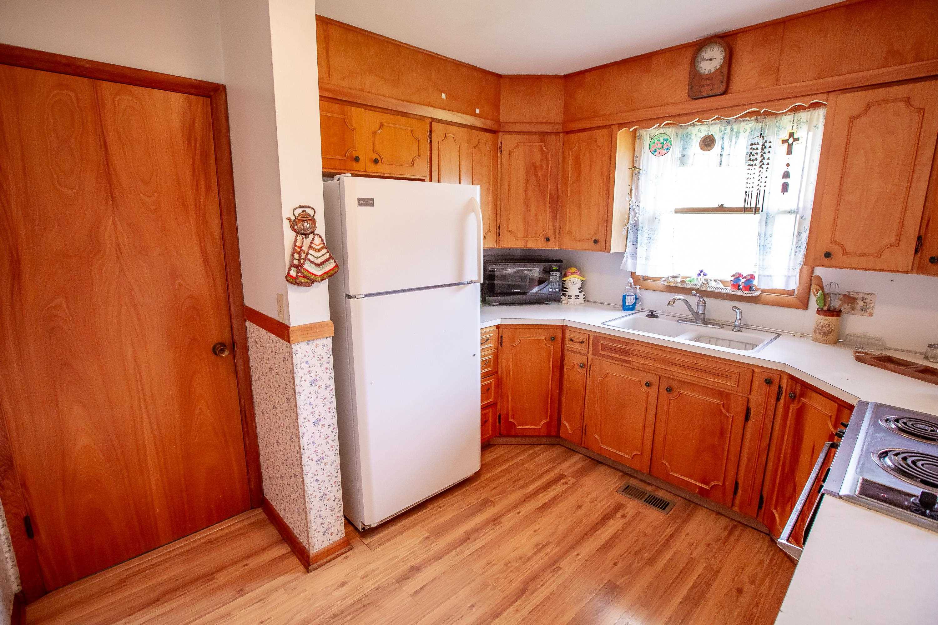 Residential For Sale 5 Bedrooms 3 Bathrooms Price 50,000 20