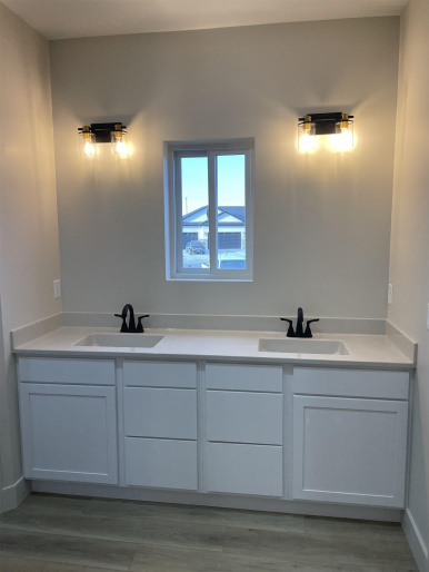 Will have vanity mirrors