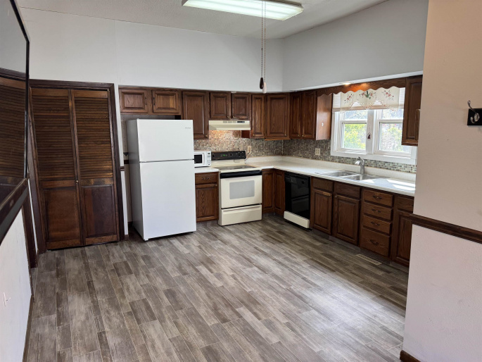 801 John St., Alma, Nebraska 68920, 2 Bedroom Bedrooms, 0 ,2 BathroomBathrooms,Residential,For Sale,John St.,0,20260404