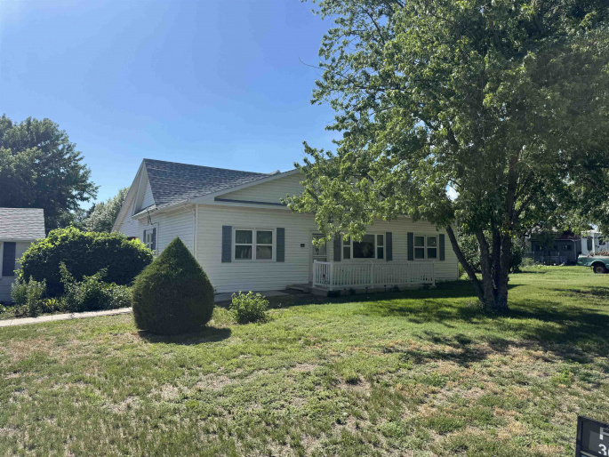 801 John St., Alma, Nebraska 68920, 2 Bedroom Bedrooms, 0 ,2 BathroomBathrooms,Residential,For Sale,John St.,0,20260404
