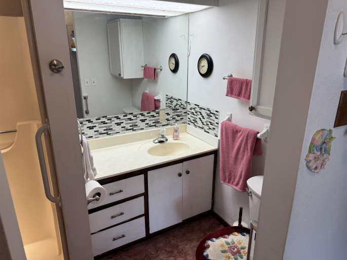 801 John St., Alma, Nebraska 68920, 2 Bedroom Bedrooms, 0 ,2 BathroomBathrooms,Residential,For Sale,John St.,0,20260404