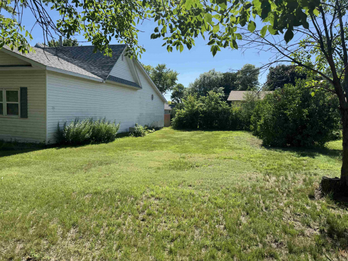 801 John St., Alma, Nebraska 68920, 2 Bedroom Bedrooms, 0 ,2 BathroomBathrooms,Residential,For Sale,John St.,0,20260404