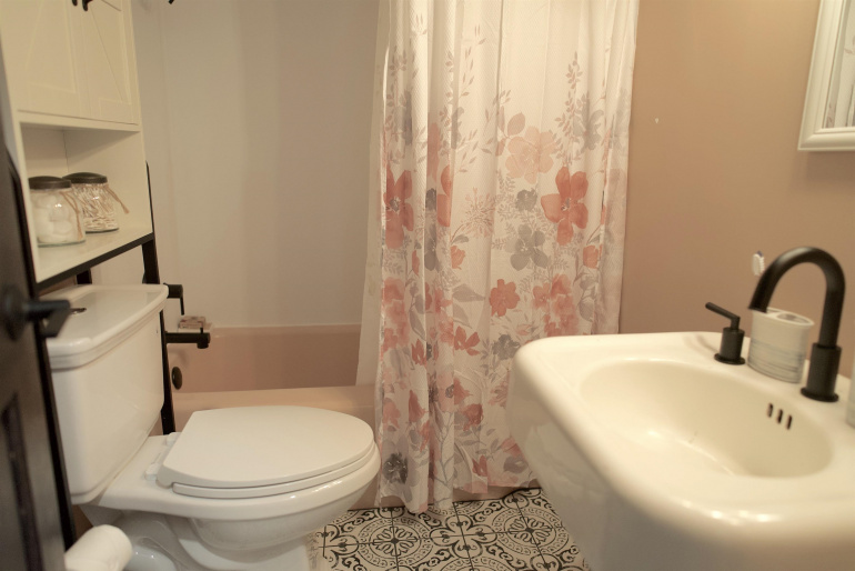 615 10th Street, Hastings, Nebraska 68901, 3 Bedroom Bedrooms, 0 ,2 BathroomBathrooms,Residential,For Sale,10th Street,0,20251296