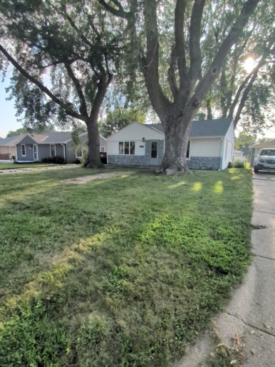 1327 Cedar Ave, Hastings, Nebraska 68901, 2 Bedroom Bedrooms, 0 ,1 BathroomBathrooms,Residential,For Sale,Cedar Ave,0,20261429