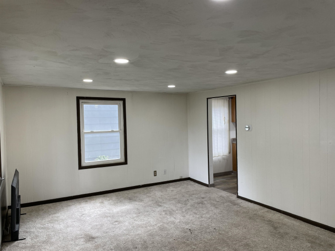 1327 Cedar Ave, Hastings, Nebraska 68901, 2 Bedroom Bedrooms, 0 ,1 BathroomBathrooms,Residential,For Sale,Cedar Ave,0,20261429