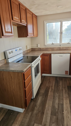 1327 Cedar Ave, Hastings, Nebraska 68901, 2 Bedroom Bedrooms, 0 ,1 BathroomBathrooms,Residential,For Sale,Cedar Ave,0,20261429