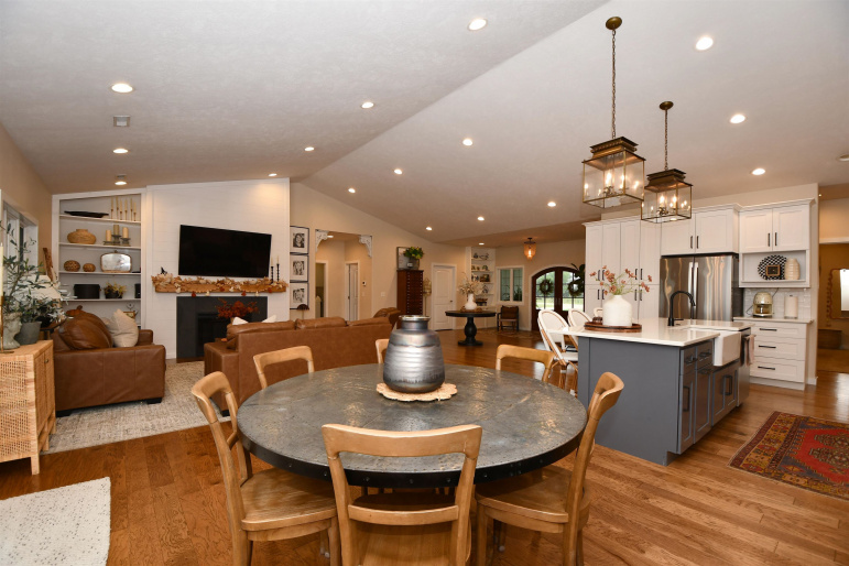 53165 39th Road, Shelton, Nebraska 68876, 4 Bedroom Bedrooms, 0 ,3 BathroomBathrooms,Residential,For Sale,39th Road,0,20261446