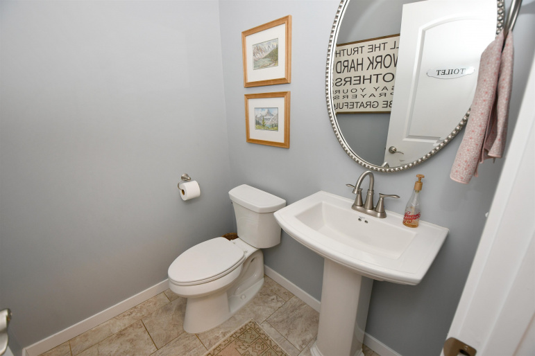 53165 39th Road, Shelton, Nebraska 68876, 4 Bedroom Bedrooms, 0 ,3 BathroomBathrooms,Residential,For Sale,39th Road,0,20261446