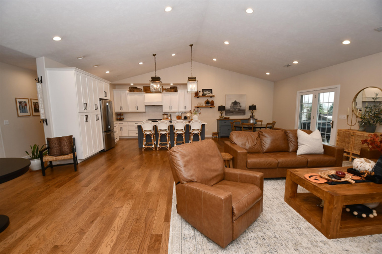 53165 39th Road, Shelton, Nebraska 68876, 4 Bedroom Bedrooms, 0 ,3 BathroomBathrooms,Residential,For Sale,39th Road,0,20261446
