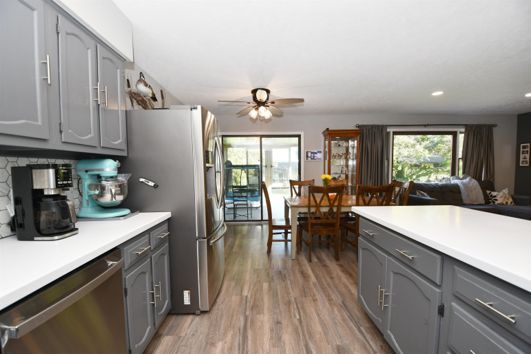 8 Maplewood Place, Kearney, Nebraska 68847, 3 Bedroom Bedrooms, 0 ,2 BathroomBathrooms,Residential,For Sale,Maplewood Place,0,20261449