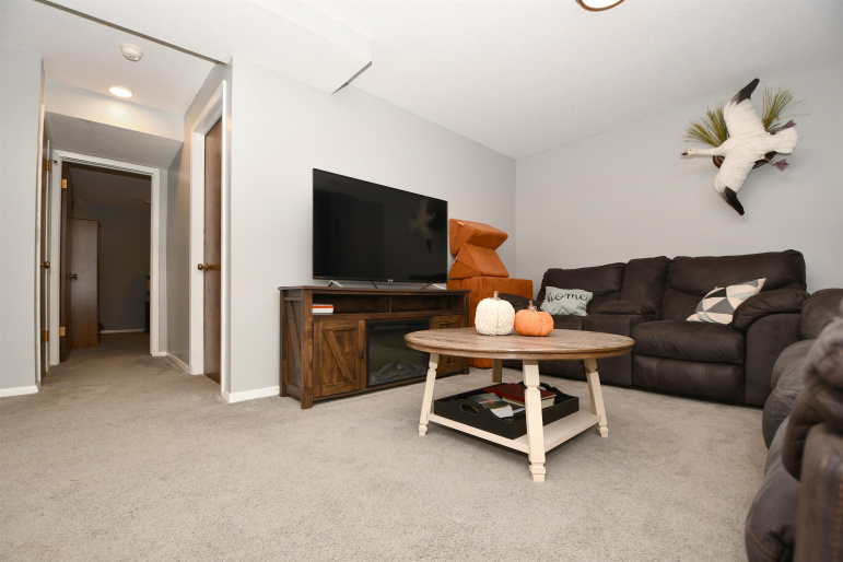 8 Maplewood Place, Kearney, Nebraska 68847, 3 Bedroom Bedrooms, 0 ,2 BathroomBathrooms,Residential,For Sale,Maplewood Place,0,20261449
