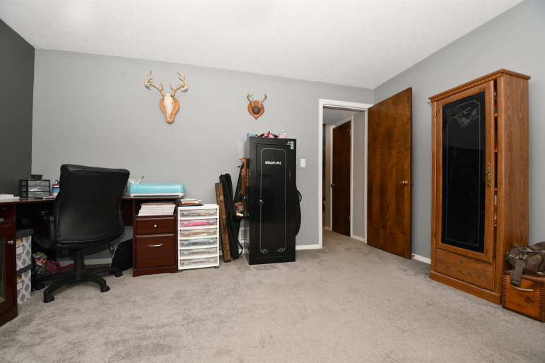 8 Maplewood Place, Kearney, Nebraska 68847, 3 Bedroom Bedrooms, 0 ,2 BathroomBathrooms,Residential,For Sale,Maplewood Place,0,20261449