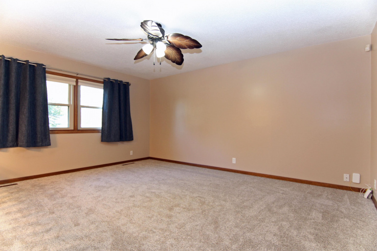 3807 L Avenue, Kearney, Nebraska 68847, 4 Bedroom Bedrooms, 0 ,2 BathroomBathrooms,Residential,For Sale,L Avenue,0,20261454