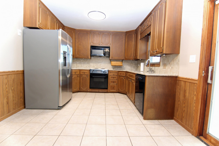 3807 L Avenue, Kearney, Nebraska 68847, 4 Bedroom Bedrooms, 0 ,2 BathroomBathrooms,Residential,For Sale,L Avenue,0,20261454
