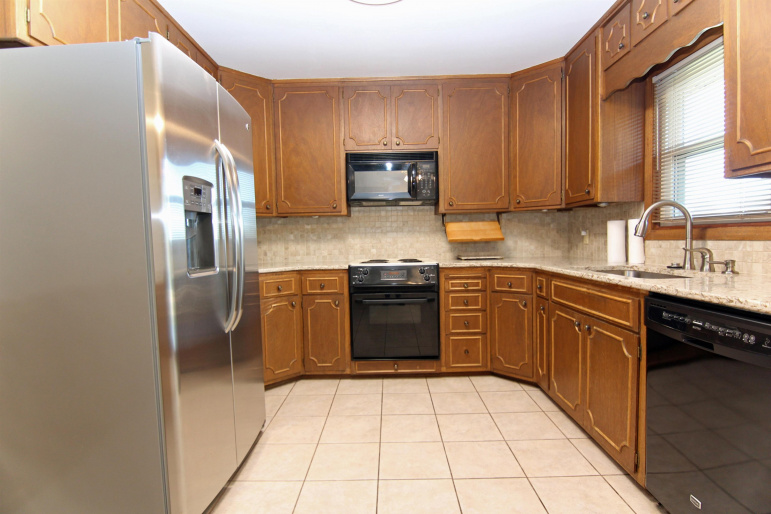 3807 L Avenue, Kearney, Nebraska 68847, 4 Bedroom Bedrooms, 0 ,2 BathroomBathrooms,Residential,For Sale,L Avenue,0,20261454