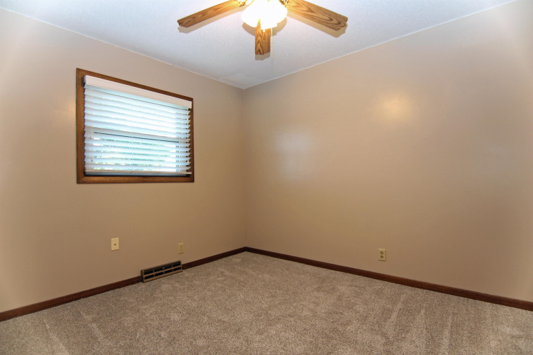 3807 L Avenue, Kearney, Nebraska 68847, 4 Bedroom Bedrooms, 0 ,2 BathroomBathrooms,Residential,For Sale,L Avenue,0,20261454