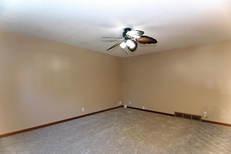 3807 L Avenue, Kearney, Nebraska 68847, 4 Bedroom Bedrooms, 0 ,2 BathroomBathrooms,Residential,For Sale,L Avenue,0,20261454