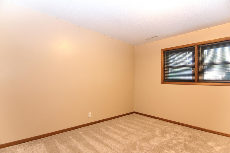 3807 L Avenue, Kearney, Nebraska 68847, 4 Bedroom Bedrooms, 0 ,2 BathroomBathrooms,Residential,For Sale,L Avenue,0,20261454