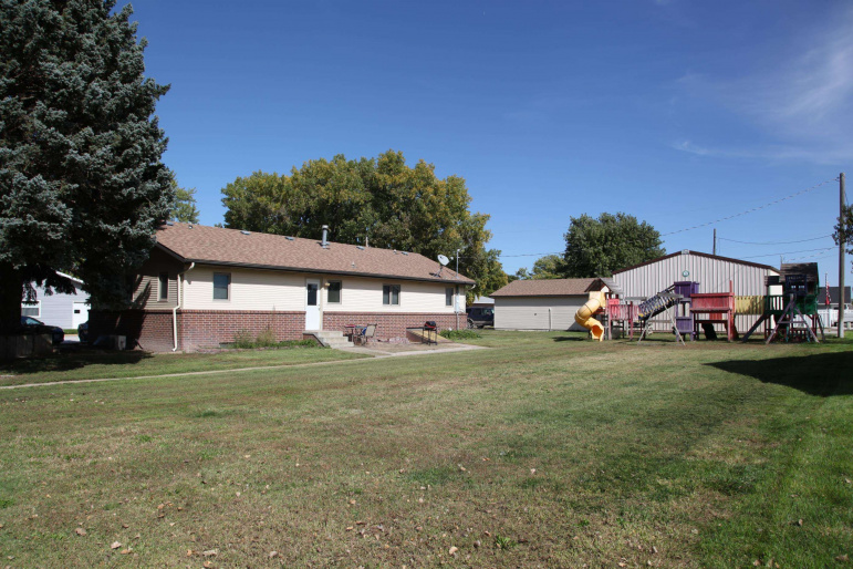 302 LEE ST., ELWOOD, Nebraska 68937, 3 Bedroom Bedrooms, 0 ,3 BathroomBathrooms,Residential,For Sale,LEE ST.,0,20261458