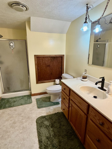 300 Shore Drive, Hastings, Nebraska 68901, 3 Bedroom Bedrooms, 0 ,3 BathroomBathrooms,Residential,For Sale,Shore Drive,0,20261464