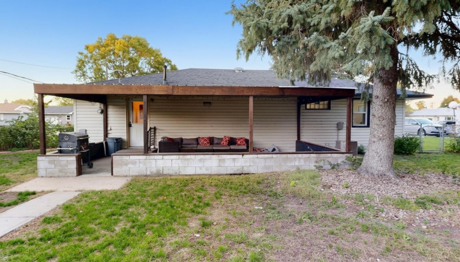 501 13th Street, Cozad, Nebraska 69130, 2 Bedroom Bedrooms, 0 ,2 BathroomBathrooms,Residential,For Sale,13th Street,0,20261463