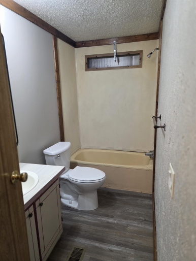 19290 Buckeye Road, Gibbon, Nebraska 68840, 3 Bedroom Bedrooms, 0 ,2 BathroomBathrooms,Residential,For Sale,Buckeye Road,0,20261471