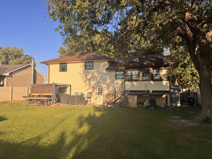 107 Republican Avenue, Juniata, Nebraska 68955, 3 Bedroom Bedrooms, 0 ,2 BathroomBathrooms,Residential,For Sale,Republican Avenue,0,20261468