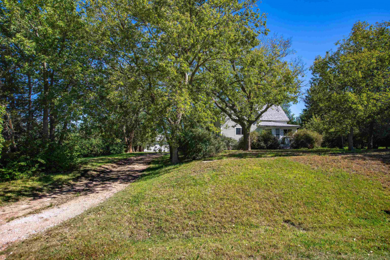 442 Dorris Street, Campbell, Nebraska 68932, 3 Bedroom Bedrooms, 0 ,1 BathroomBathrooms,Residential,For Sale,Dorris Street,0,20261466