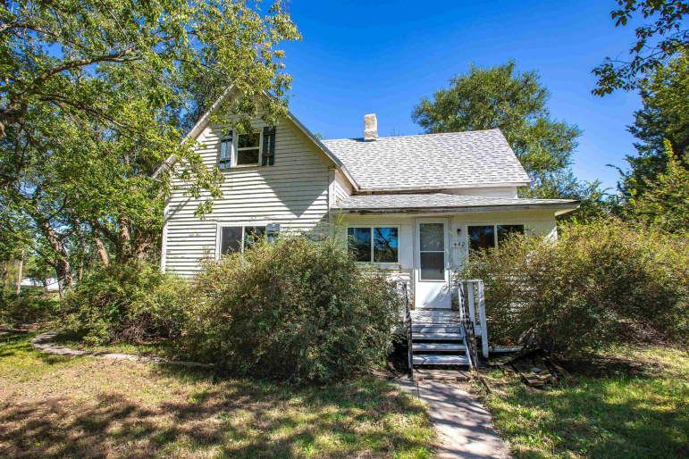 442 Dorris Street, Campbell, Nebraska 68932, 3 Bedroom Bedrooms, 0 ,1 BathroomBathrooms,Residential,For Sale,Dorris Street,0,20261466