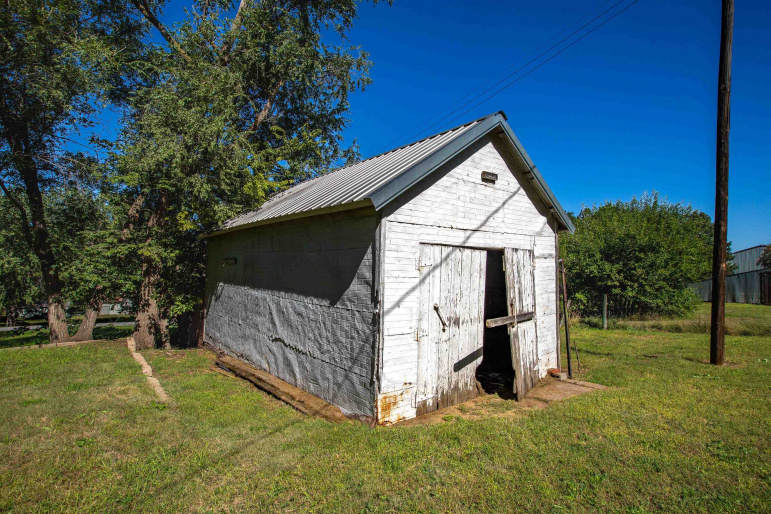 442 Dorris Street, Campbell, Nebraska 68932, 3 Bedroom Bedrooms, 0 ,1 BathroomBathrooms,Residential,For Sale,Dorris Street,0,20261466