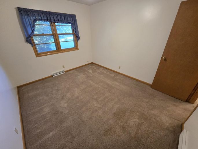 413 Hillside Drive, Hastings, Nebraska 68901, 3 Bedroom Bedrooms, 0 ,3 BathroomBathrooms,Residential,For Sale,Hillside Drive,0,20261478