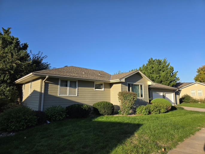 413 Hillside Drive, Hastings, Nebraska 68901, 3 Bedroom Bedrooms, 0 ,3 BathroomBathrooms,Residential,For Sale,Hillside Drive,0,20261478