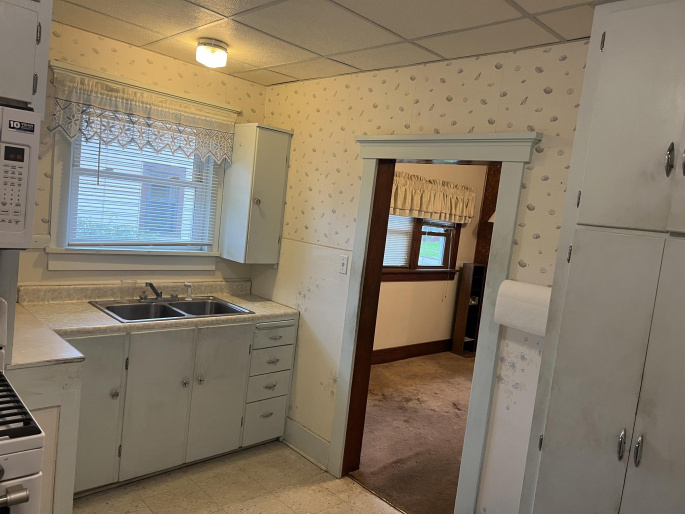 830 Williams Avenue, Hastings, Nebraska 68901, 3 Bedroom Bedrooms, 0 ,2 BathroomBathrooms,Residential,For Sale,Williams Avenue,0,20261485