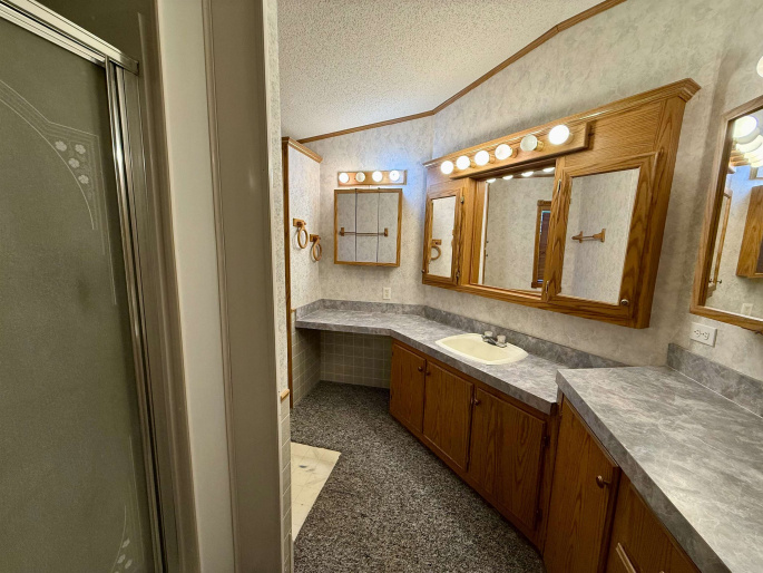 202 5th Street, Miller, Nebraska 68858, 3 Bedroom Bedrooms, 0 ,2 BathroomBathrooms,Residential,For Sale,5th Street,0,20261484