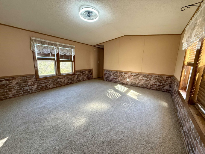 202 5th Street, Miller, Nebraska 68858, 3 Bedroom Bedrooms, 0 ,2 BathroomBathrooms,Residential,For Sale,5th Street,0,20261484