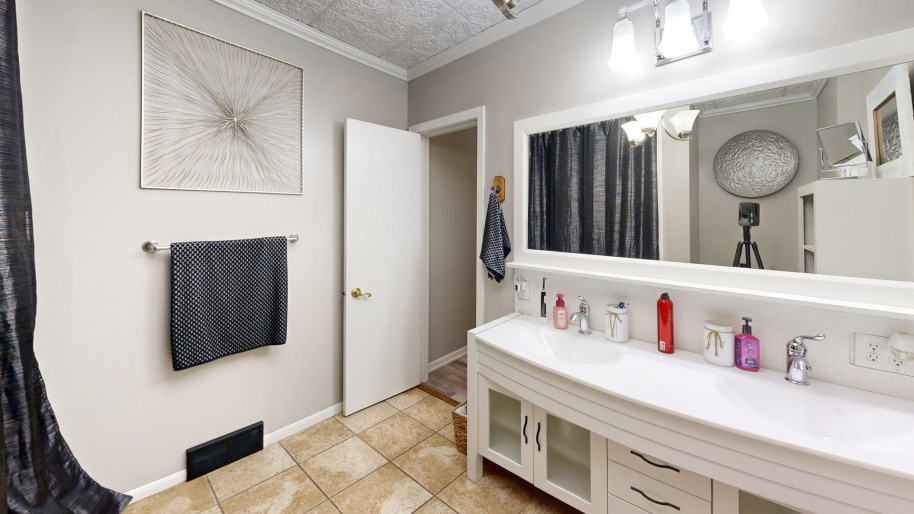 1415 Lincoln Street, Lexington, Nebraska 68850, 4 Bedroom Bedrooms, 0 ,2 BathroomBathrooms,Residential,For Sale,Lincoln Street,0,20261483