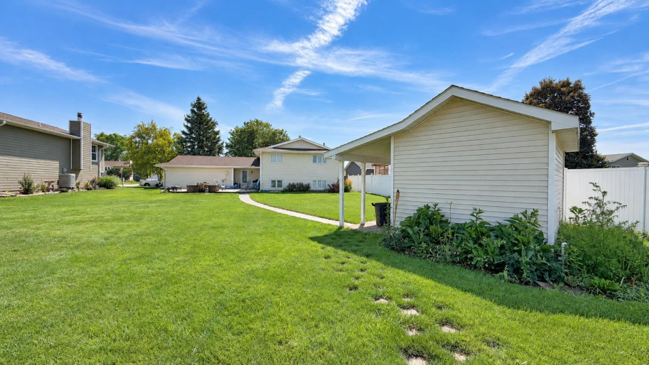 1507 Liberty Drive, Lexington, Nebraska 68850, 4 Bedroom Bedrooms, 0 ,3 BathroomBathrooms,Residential,For Sale,Liberty Drive,0,20261488