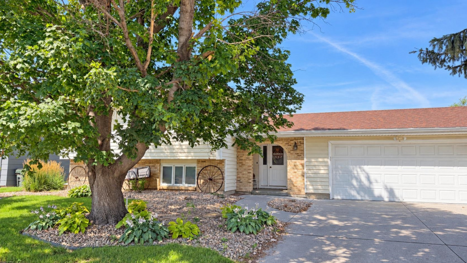1507 Liberty Drive, Lexington, Nebraska 68850, 4 Bedroom Bedrooms, 0 ,3 BathroomBathrooms,Residential,For Sale,Liberty Drive,0,20261488