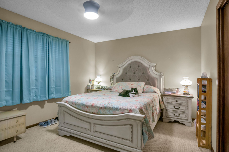 663 Western Avenue, Minden, Nebraska 68959, 4 Bedroom Bedrooms, 0 ,2 BathroomBathrooms,Residential,For Sale,Western Avenue,0,20261493
