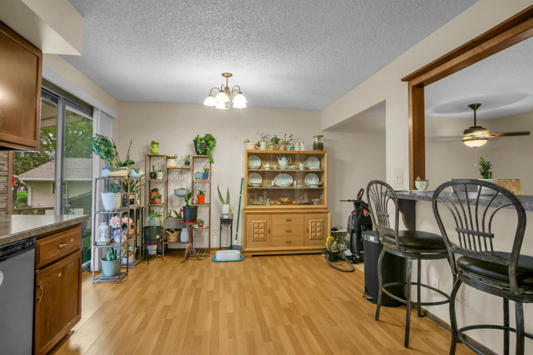 663 Western Avenue, Minden, Nebraska 68959, 4 Bedroom Bedrooms, 0 ,2 BathroomBathrooms,Residential,For Sale,Western Avenue,0,20261493