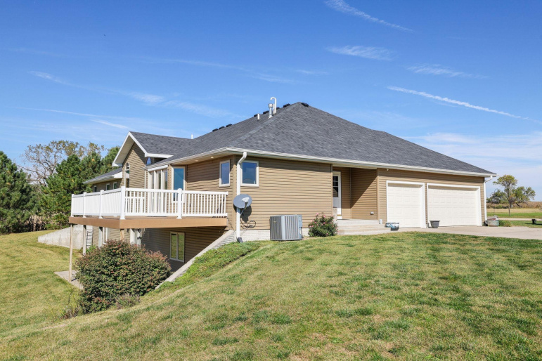 3260 Reprisal Avenue, Juniata, Nebraska 68955, 3 Bedroom Bedrooms, 0 ,3 BathroomBathrooms,Residential,For Sale,Reprisal Avenue,0,20261491