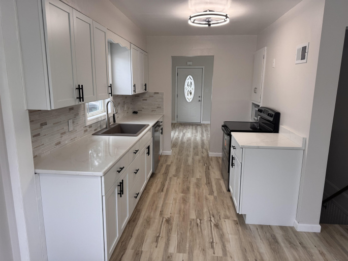 1934 7th Street, Hastings, Nebraska 68901, 4 Bedroom Bedrooms, 0 ,2 BathroomBathrooms,Residential,For Sale,7th Street,0,20261499