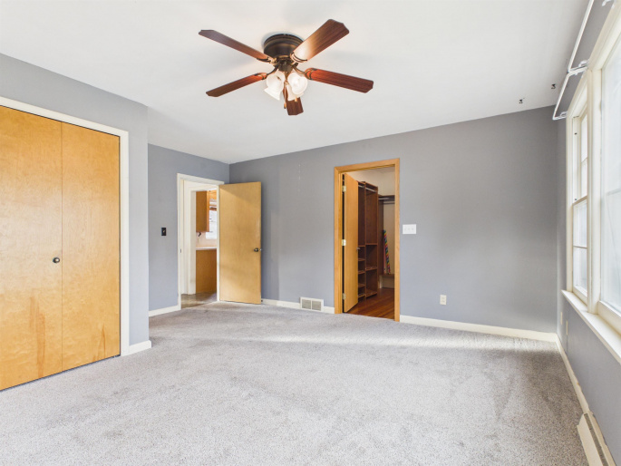 309 4th Street, Minden, Nebraska 68959, 5 Bedroom Bedrooms, 0 ,3 BathroomBathrooms,Residential,For Sale,4th Street,0,20261505