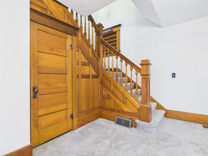 309 4th Street, Minden, Nebraska 68959, 5 Bedroom Bedrooms, 0 ,3 BathroomBathrooms,Residential,For Sale,4th Street,0,20261505