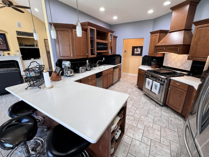 8184 Buffalo Rd, North Platte, Nebraska 69101, 5 Bedroom Bedrooms, 0 ,4 BathroomBathrooms,Residential,For Sale,Buffalo Rd,0,20261506
