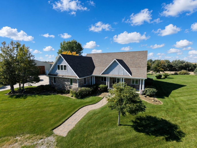 8184 Buffalo Rd, North Platte, Nebraska 69101, 5 Bedroom Bedrooms, 0 ,4 BathroomBathrooms,Residential,For Sale,Buffalo Rd,0,20261506