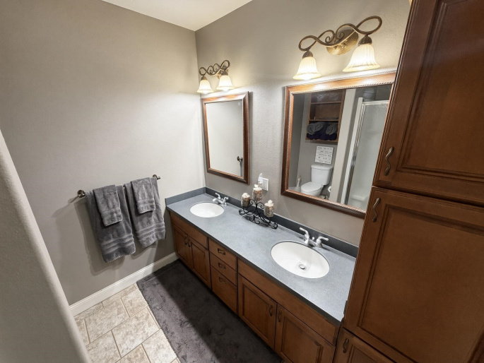 8184 Buffalo Rd, North Platte, Nebraska 69101, 5 Bedroom Bedrooms, 0 ,4 BathroomBathrooms,Residential,For Sale,Buffalo Rd,0,20261506