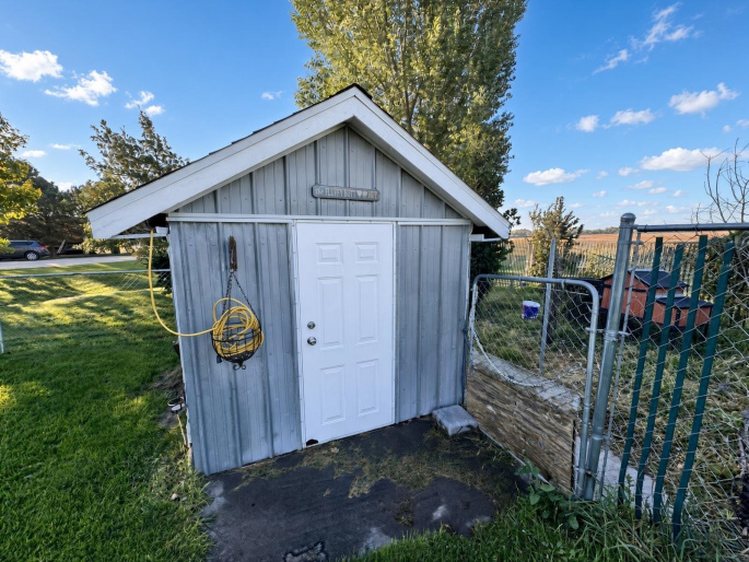 8184 Buffalo Rd, North Platte, Nebraska 69101, 5 Bedroom Bedrooms, 0 ,4 BathroomBathrooms,Residential,For Sale,Buffalo Rd,0,20261506
