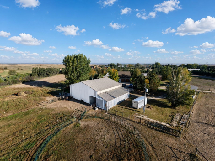 8184 Buffalo Rd, North Platte, Nebraska 69101, 5 Bedroom Bedrooms, 0 ,4 BathroomBathrooms,Residential,For Sale,Buffalo Rd,0,20261506