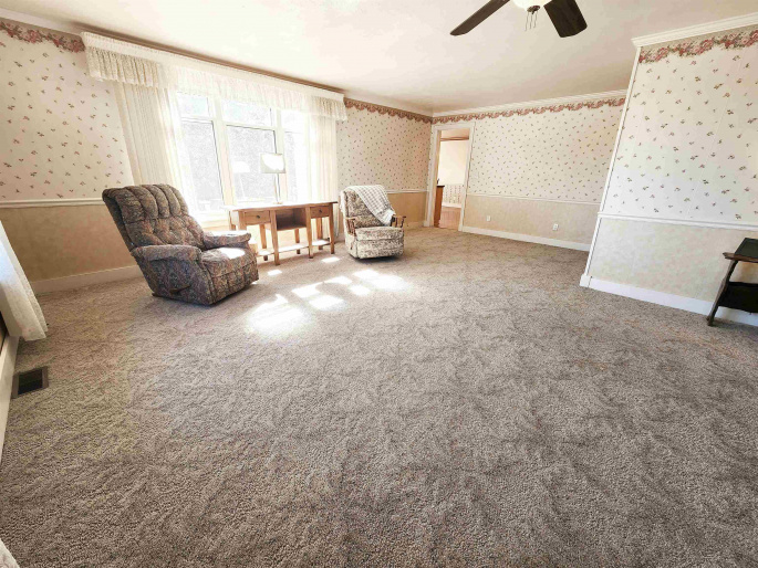 3102 8th Avenue, Kearney, Nebraska 68845, 6 Bedroom Bedrooms, 0 ,3 BathroomBathrooms,Residential,For Sale,8th Avenue,0,20261513